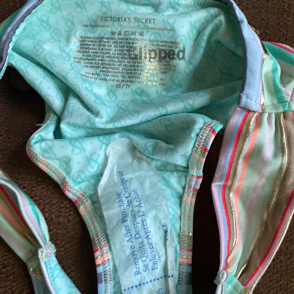 Victoria's Secret striped bandeau padded bikini - Picture 3 of 7